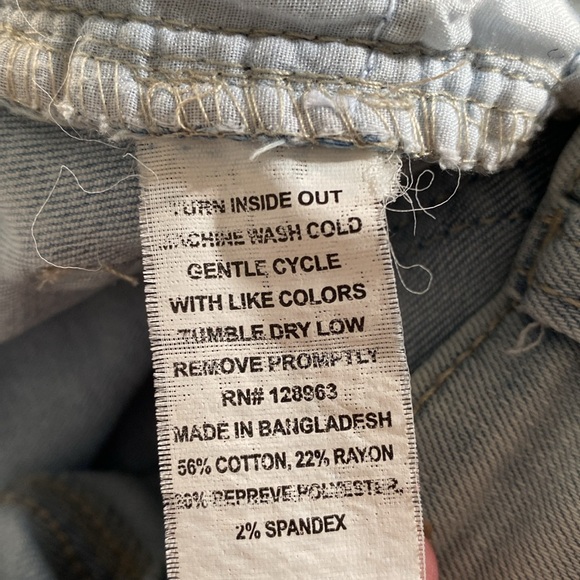 Distressed Indigo Rein Blue jeans - Picture 8 of 8